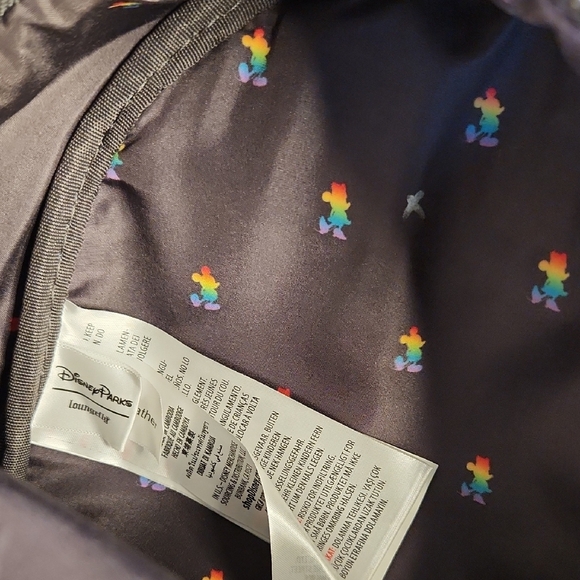 🌈Disney Loungefly Pride Collection Mickey Mouse Mini Back Pack - Picture 7 of 7